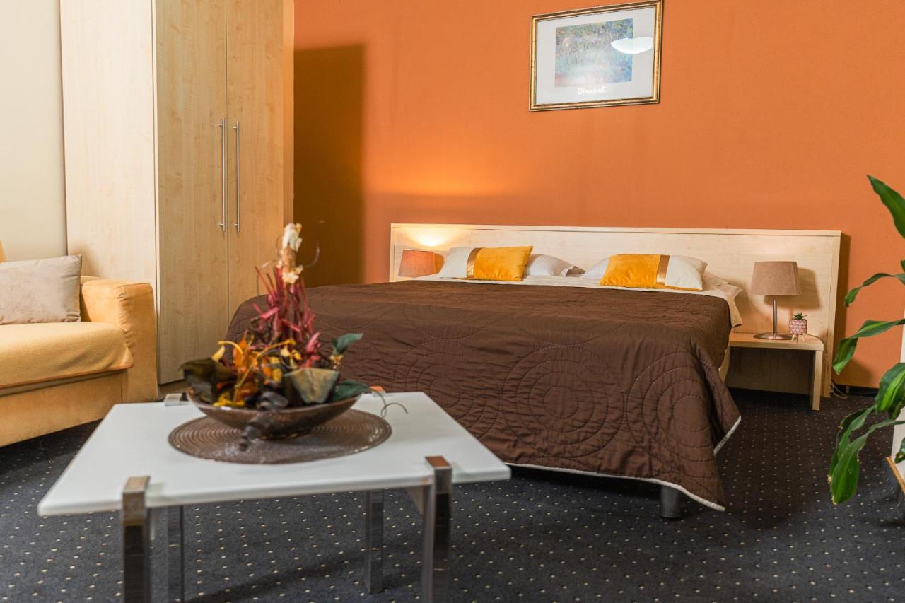 Hotel Pacific تيميشورا المظهر الخارجي الصورة